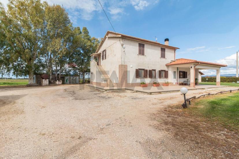 Casa indipendente in Strada Provinciale 105 30, Montalto di Castro — foto 4 di 5