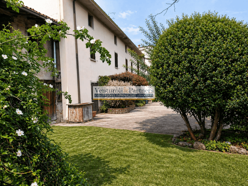 Casale in Via Guglielmo Marconi, Montichiari — foto 3 di 5