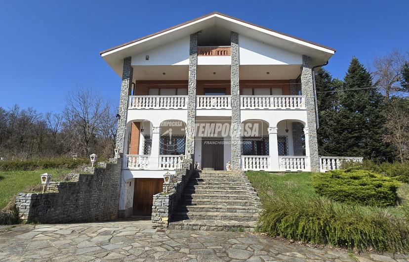 Villa a schiera in Località Baroli 23, Baldissero d'Alba — foto 2 di 5
