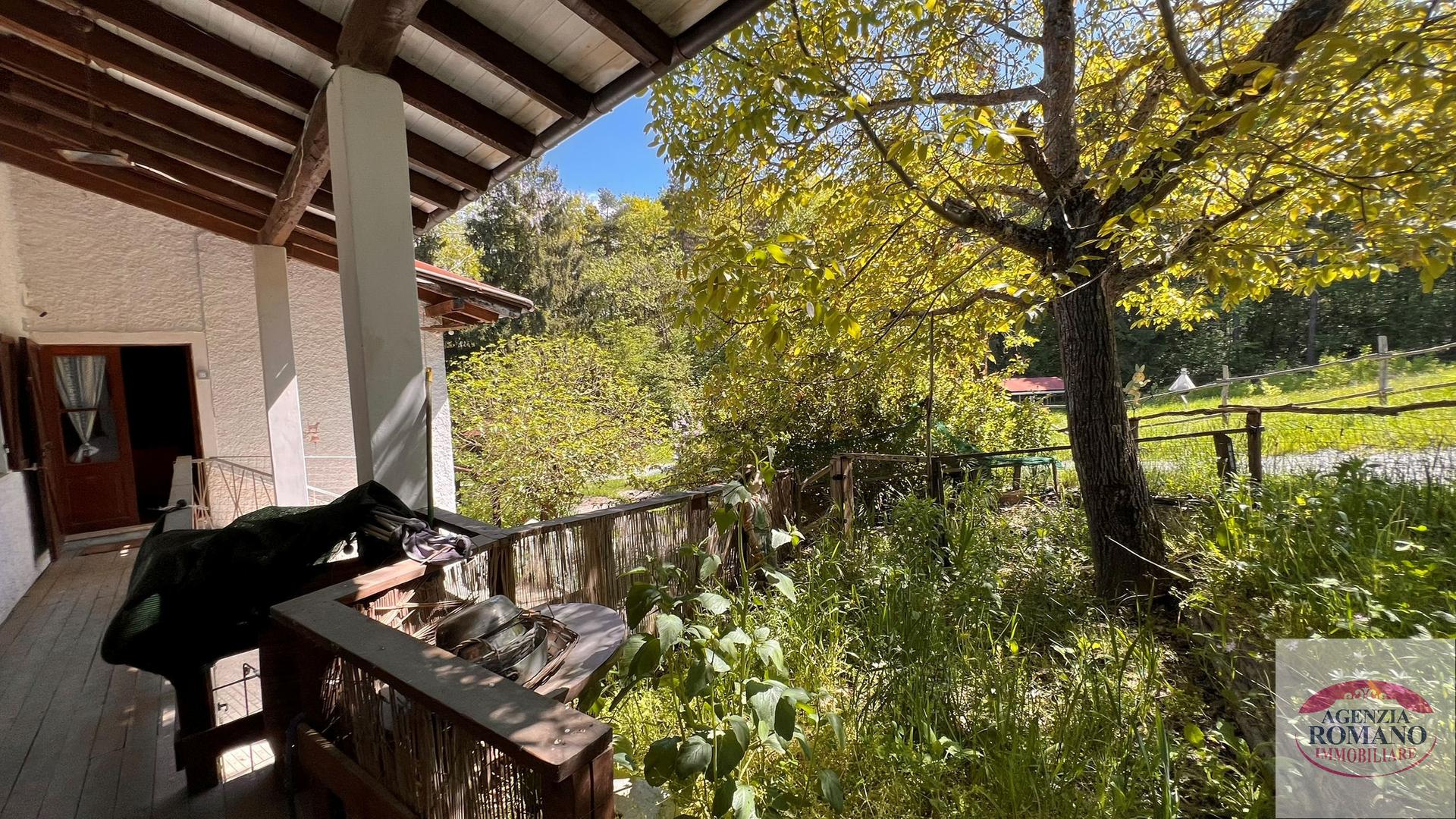 Casa indipendente in Via Avera 2, Mioglia