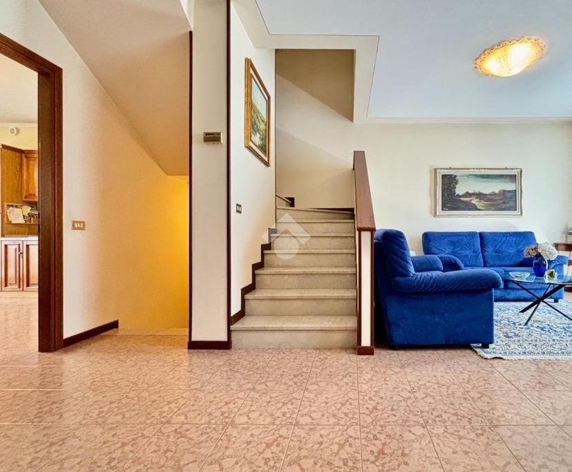 Villa a schiera in Via Caduti del Lavoro 6, Rodengo Saiano — foto 4 di 5