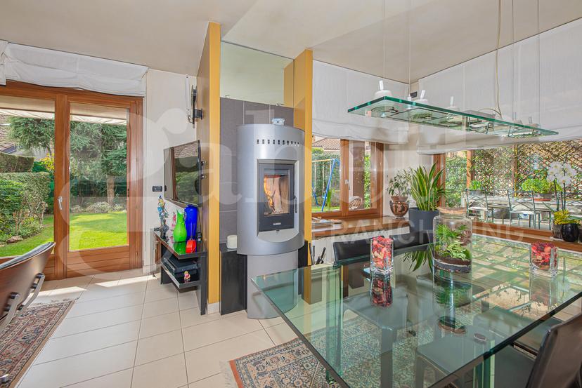 Villa in Viale Bassano  5, Rivoli — foto 3 di 5