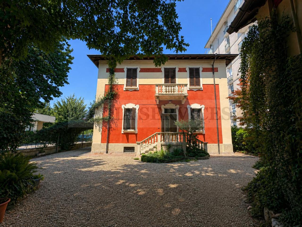 Villa in Via XI Febbraio N° 11, Sannazzaro de' Burgondi