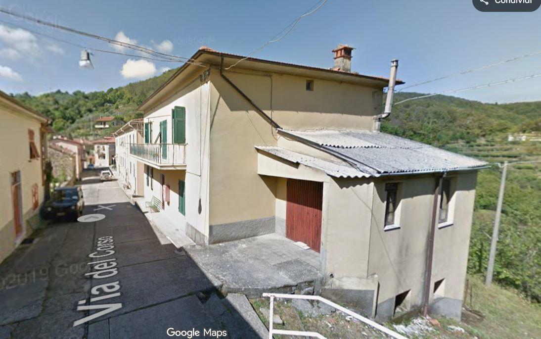 Casa indipendente in Via del Corso, Fosdinovo