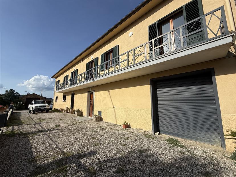 Porzione di casa, Lucignano — foto 3 di 5