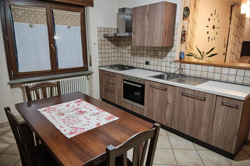 Appartamento in Via Nazionale per Carema, Pont-Saint-Martin — foto 3 di 5