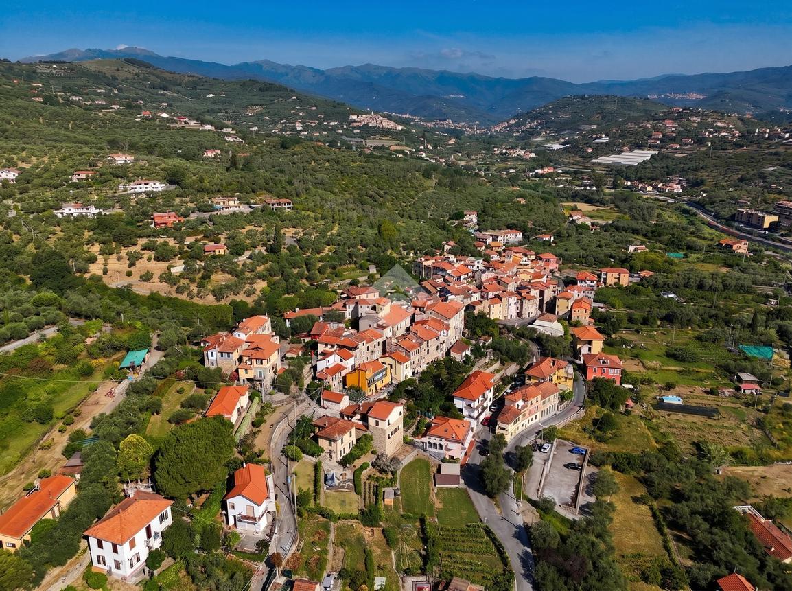 Rustico in Via Archi 12, Imperia