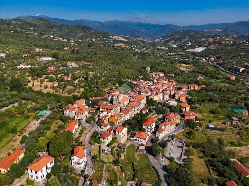 Rustico in Via Archi 12, Imperia