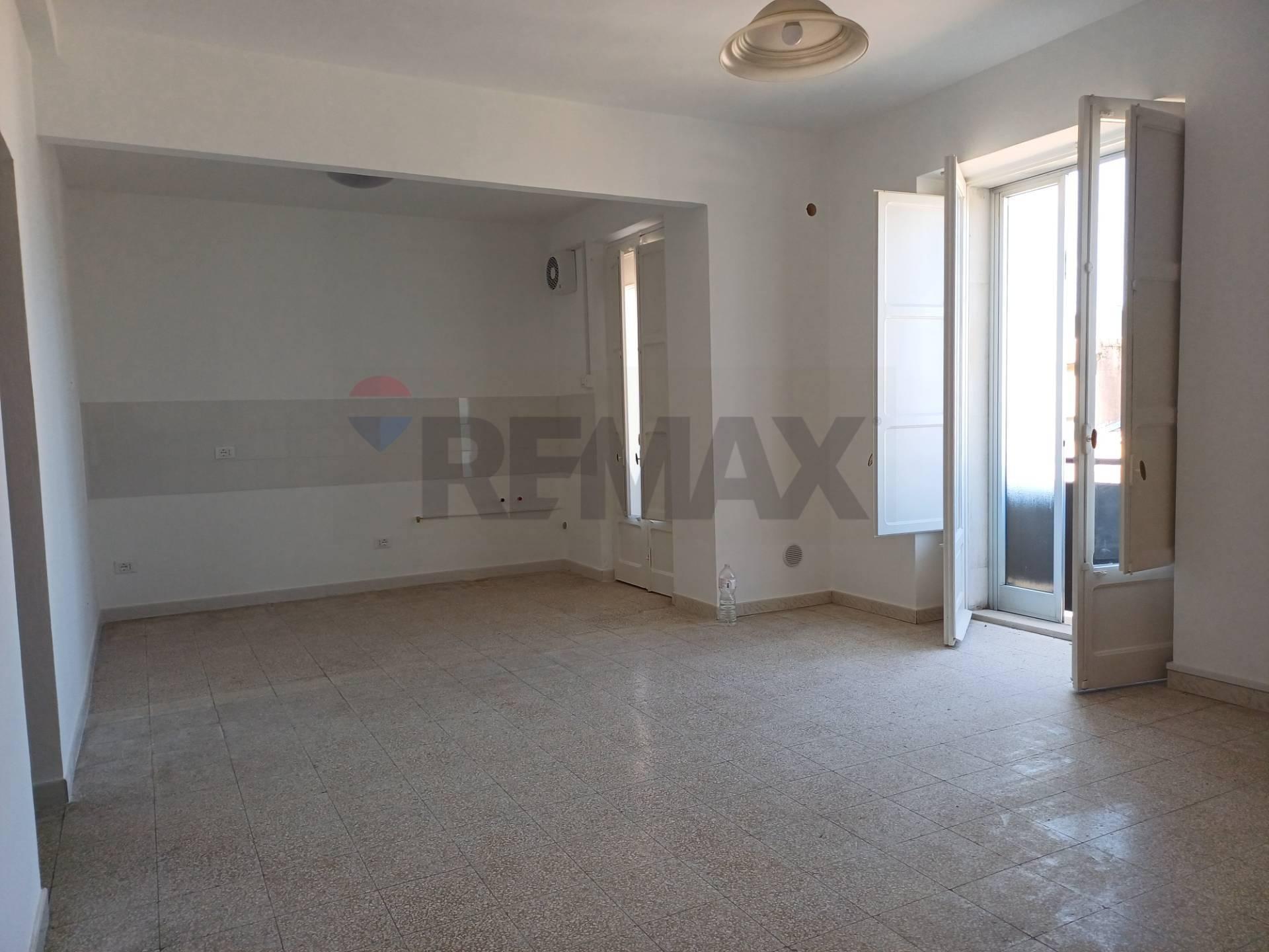 Appartamento in C/So Kennedy 63, Chiaramonte Gulfi