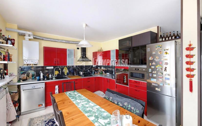 Quadrilocale in Via Madre Geltrude Comensoli 1, Comazzo — foto 3 di 5