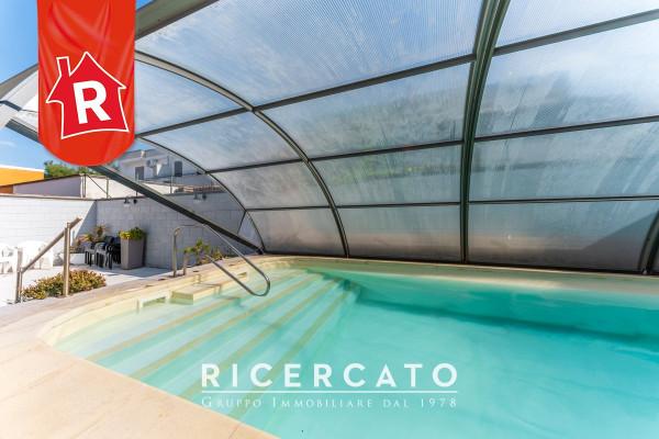 Villa in Via 25 Aprile 81, Surbo — foto 4 di 5
