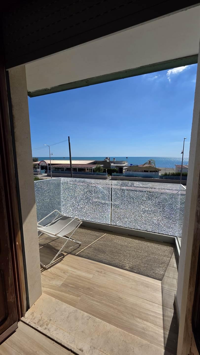 Villa a schiera in Lungomare dei Tirreni, Tarquinia