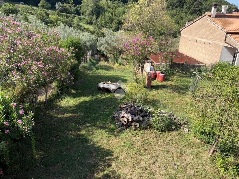 Casa indipendente in Via Fontana Nuova 26, Rocca d'Evandro — foto 3 di 5