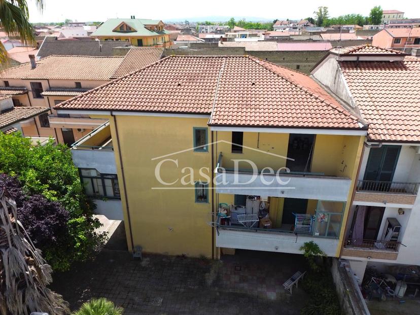 Quadrilocale in Via Scarlatti 21, San Marcellino — foto 4 di 5