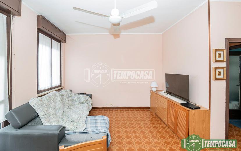 Trilocale in Via Vittorio Veneto 52, Salerano sul Lambro — foto 3 di 5