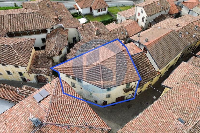 Casa indipendente in Via Canonico Domenico Giorgio 18, Solto Collina — foto 4 di 5