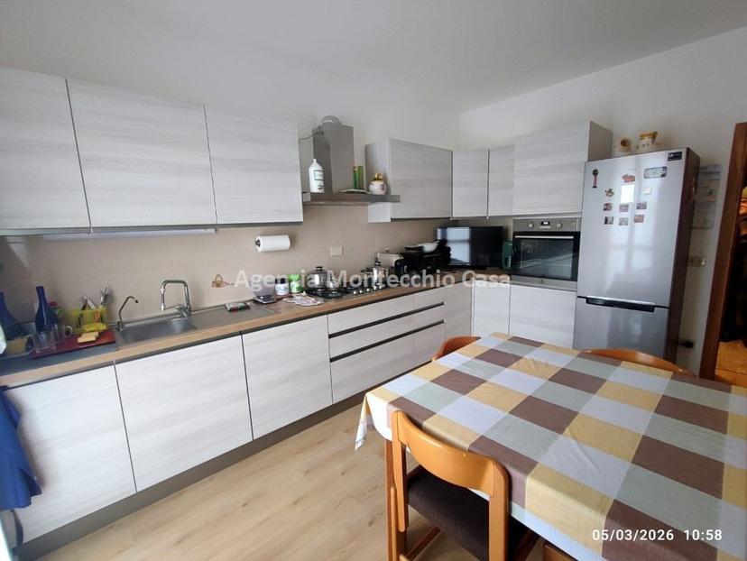 Casa indipendente in Via Monte Cristallo, Pesaro — foto 4 di 5