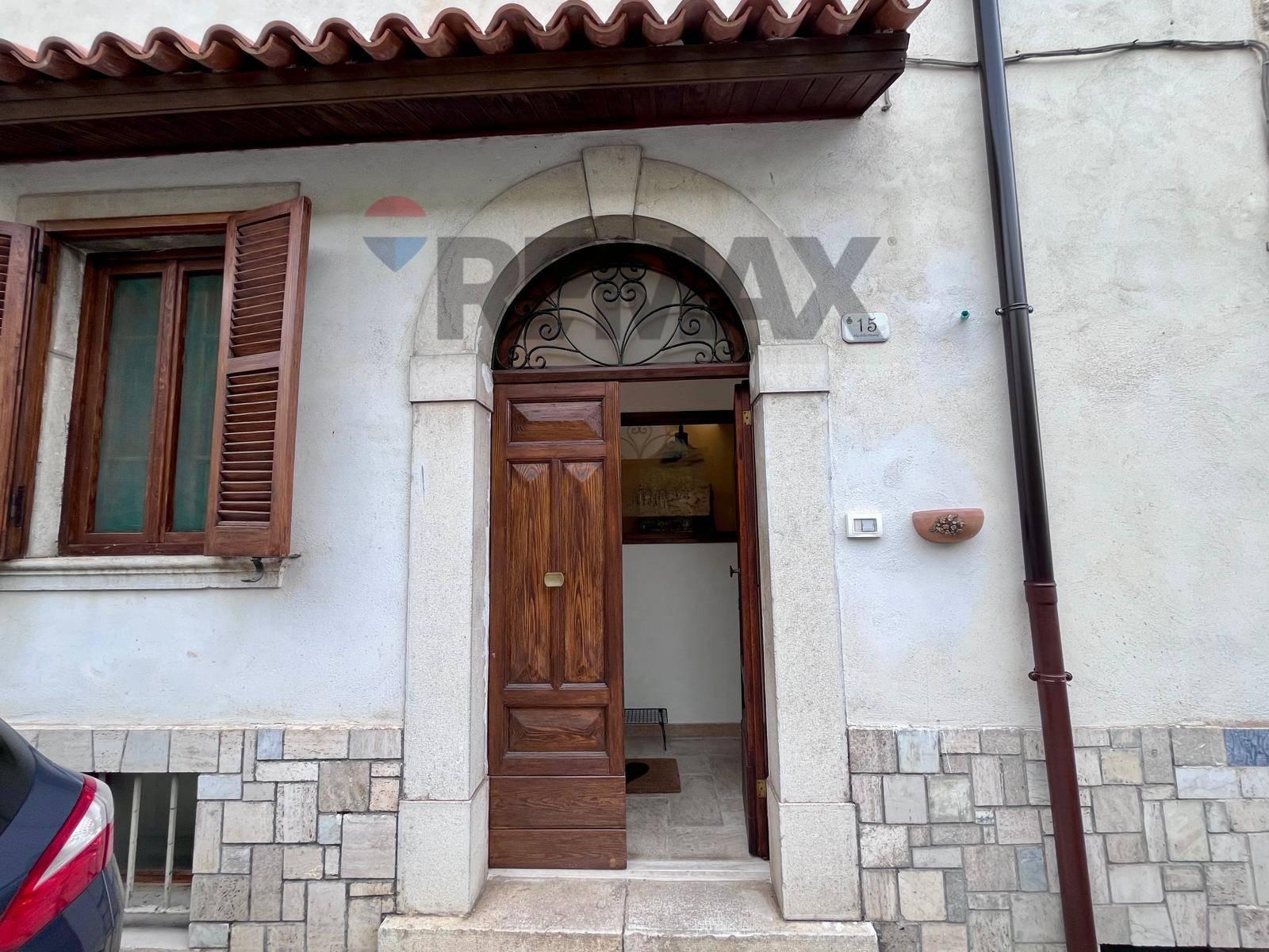 Casa indipendente in Via della Vittoria 15, Civitella Alfedena