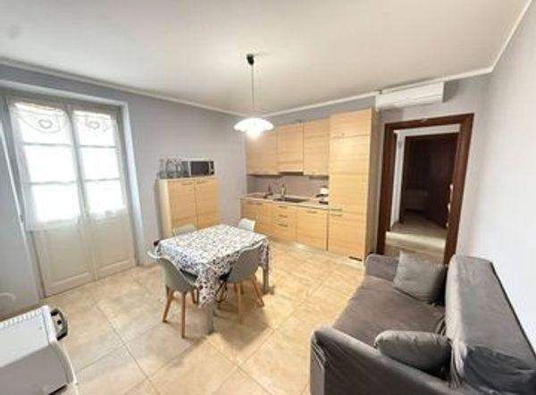 Bilocale in Via delle Forze Armate, Milano