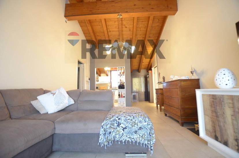 Appartamento in Via Barbarani 2a, Peschiera del Garda — foto 2 di 5