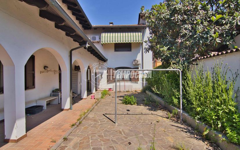 Villa, Vercelli — foto 4 di 5