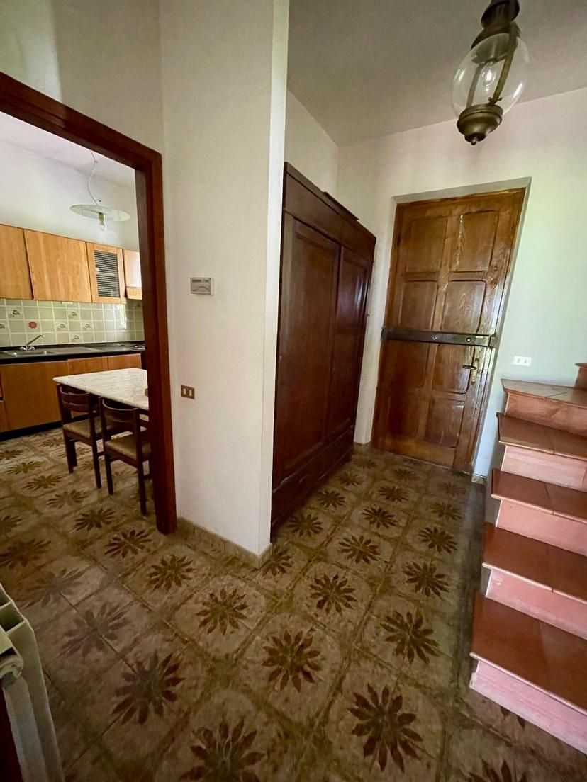 Villa a schiera, Ameglia