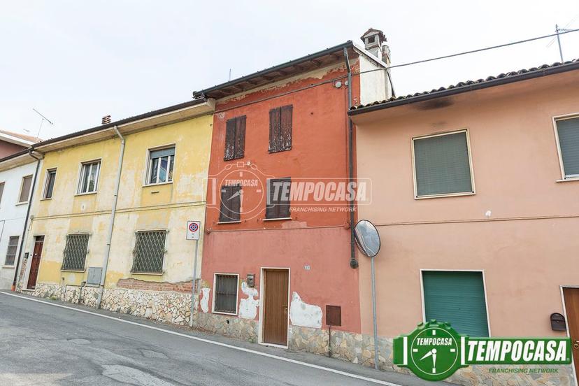 Casa indipendente in Via XXV Aprile, Ospedaletto Lodigiano — foto 3 di 5