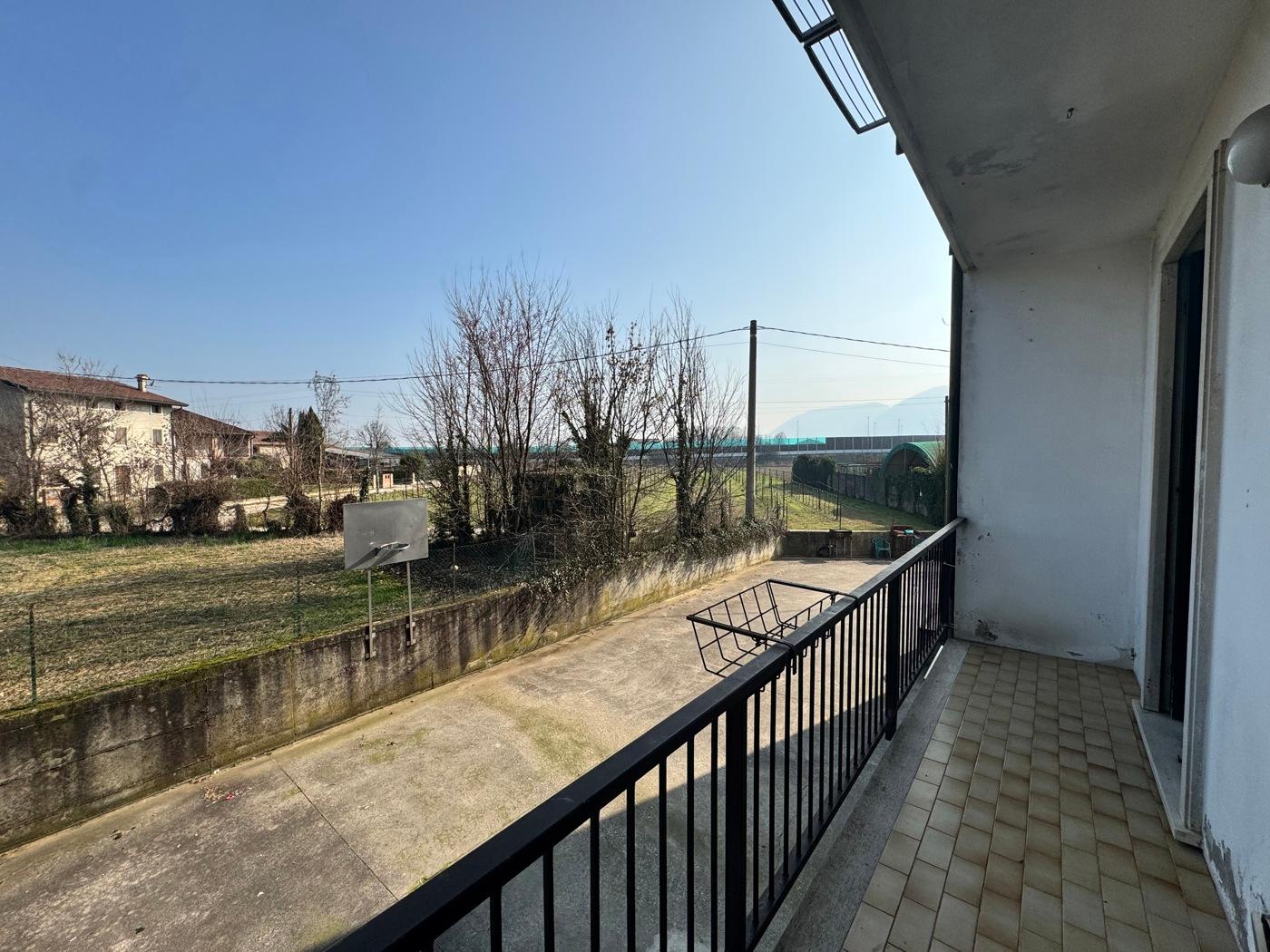 Quadrilocale in Via Strada Lovolo 8, Albettone