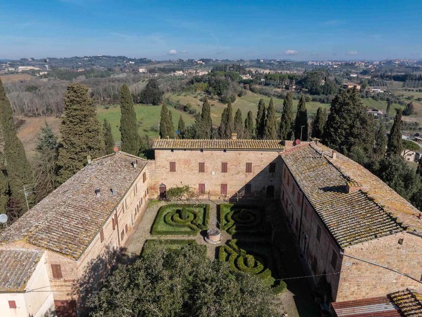Casale, Siena