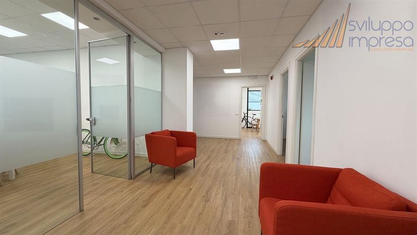 Villa bifamiliare in Via Carducci G. 125, Sesto San Giovanni — foto 3 di 5