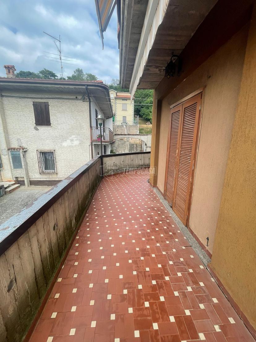 Trilocale in Via Tullio Dandolo 43, Adro — foto 2 di 5