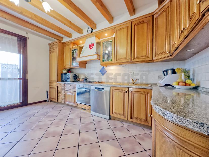 Appartamento in Via dei Trozi 19, Montecchio Maggiore — foto 5 di 5