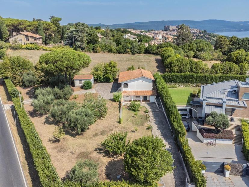 Villa in Via Santa Lucia 11, Bracciano — foto 4 di 5