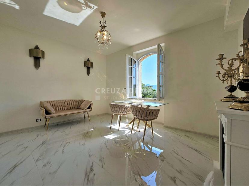 Casa indipendente in Località Giardino, Rapallo
