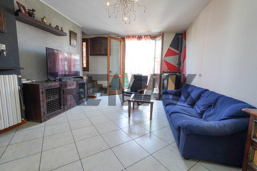 Trilocale in Via Presolana 185/C, Stezzano — foto 2 di 5