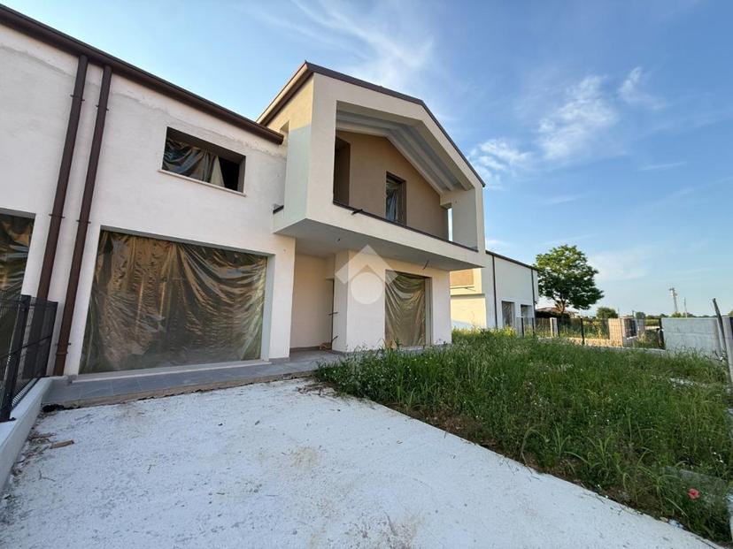 Villa in Via Monte Santo, Istrana — foto 2 di 5
