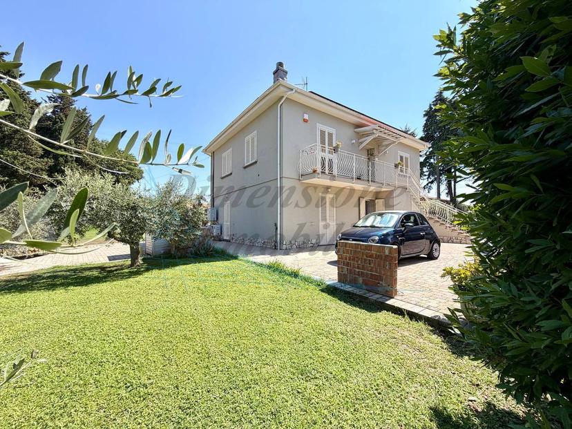 Villa in Località La Maestà, Rosignano Marittimo