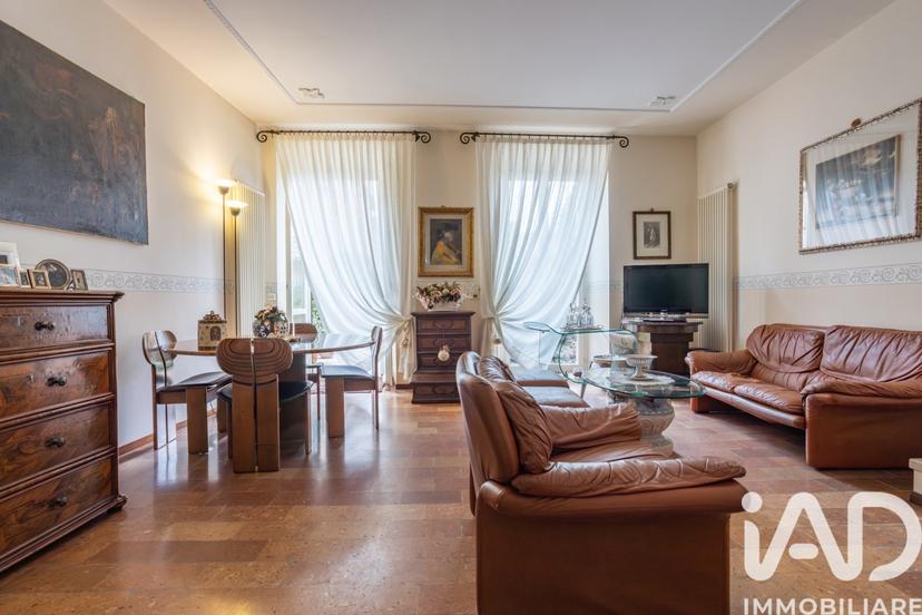 Casa indipendente in Via Orso 17, Urbino — foto 2 di 5