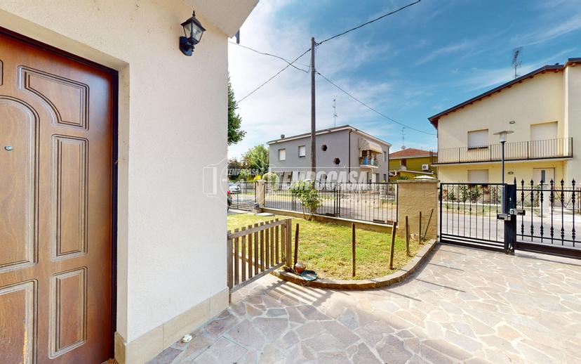 Villa a schiera, Novi di Modena — foto 5 di 5