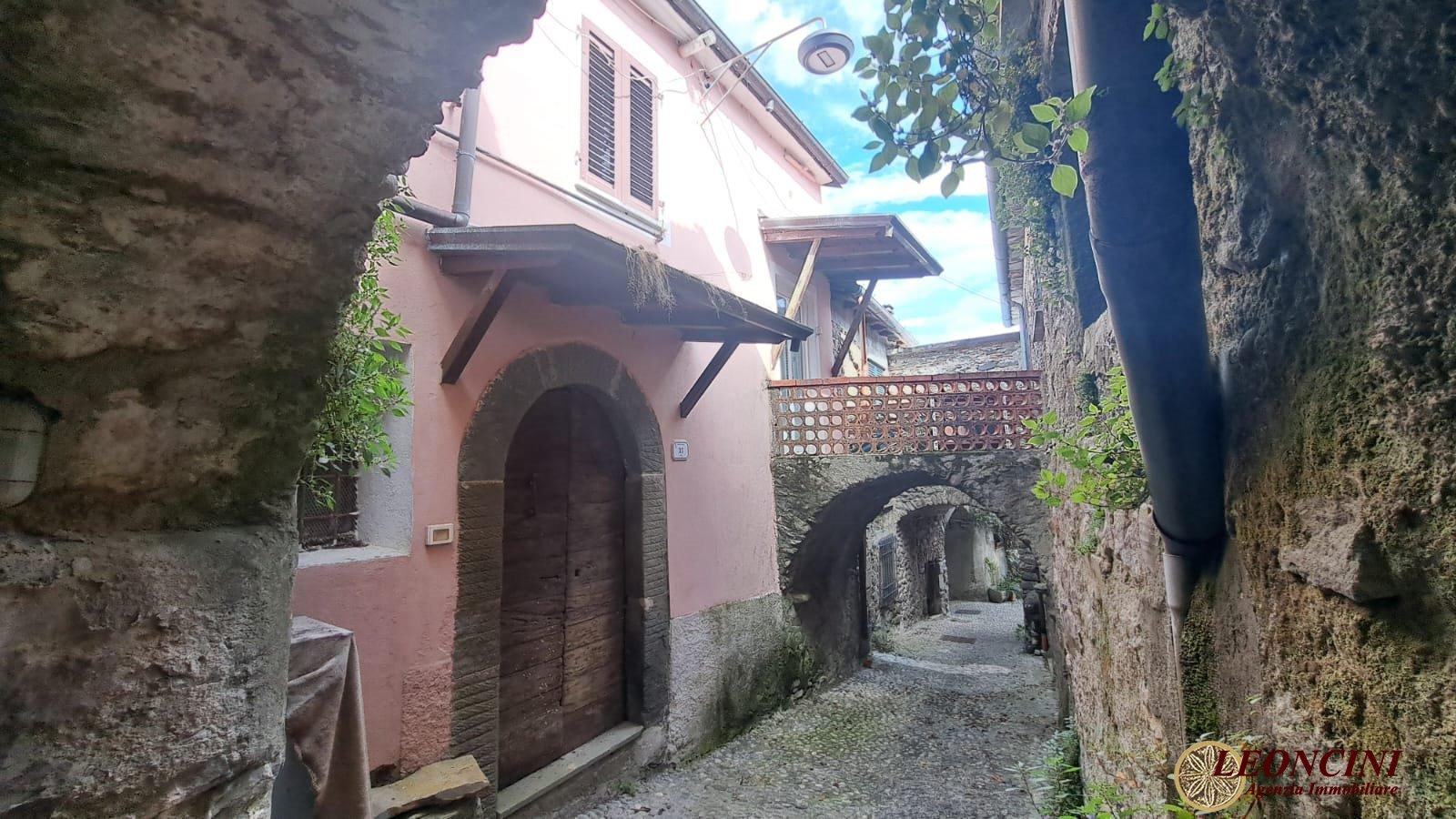 Rustico in Via Giuseppe Garibaldi 4, Tresana