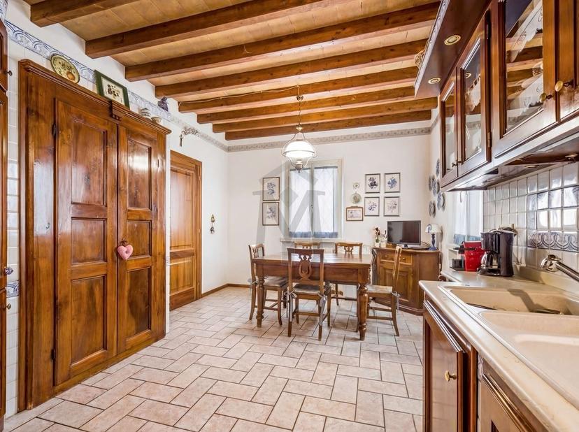 Villa unifamiliare in Viale Umberto Primo 60, Reggio nell'Emilia — foto 5 di 5