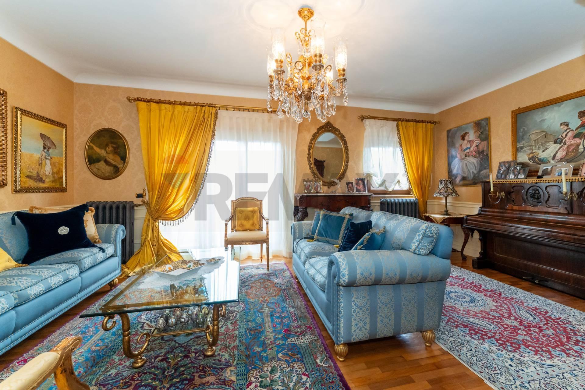 Appartamento in Via Carlo Levi 24, Randazzo