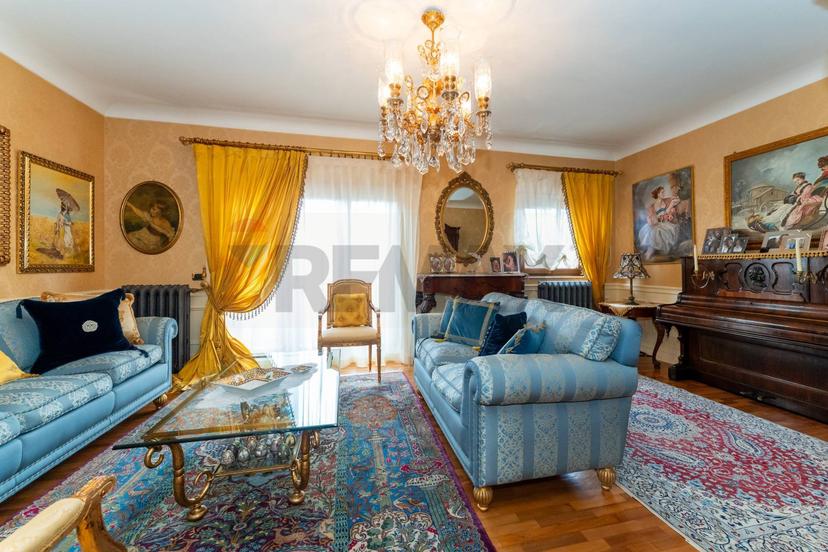 Appartamento in Via Carlo Levi 24, Randazzo