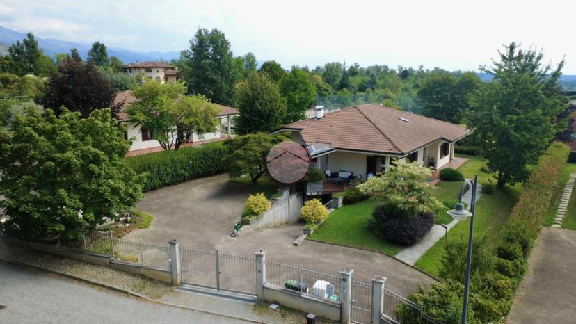 Villa in Via Giuseppe Bruno 1, Rivara