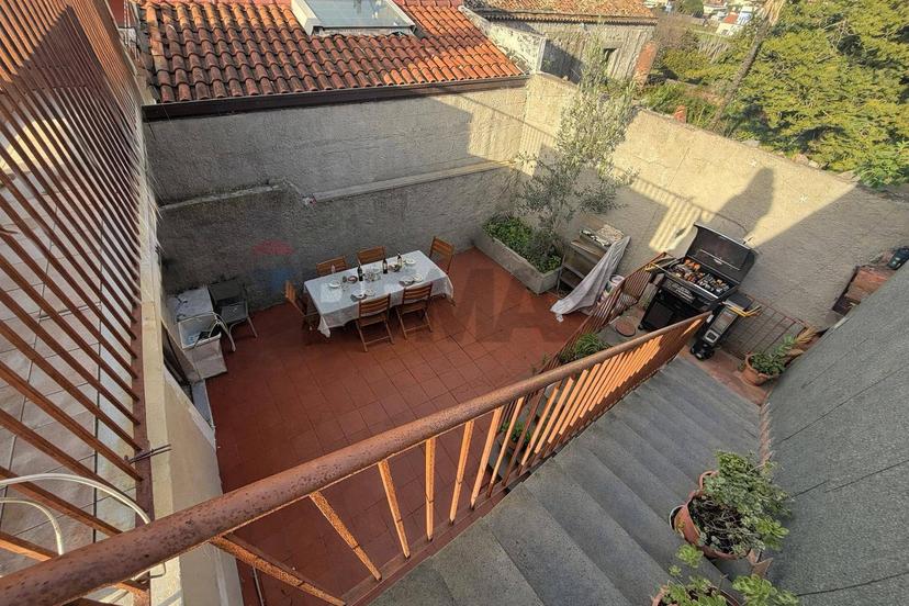 Casa indipendente in Via delle Zagare, Giarre — foto 3 di 5