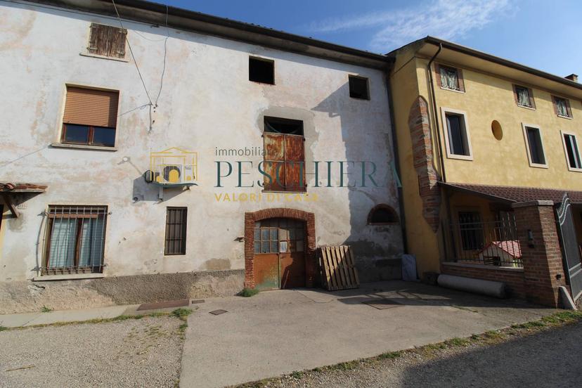 Rustico in Loc. Vanoni Remelli 131, Valeggio sul Mincio — foto 2 di 5