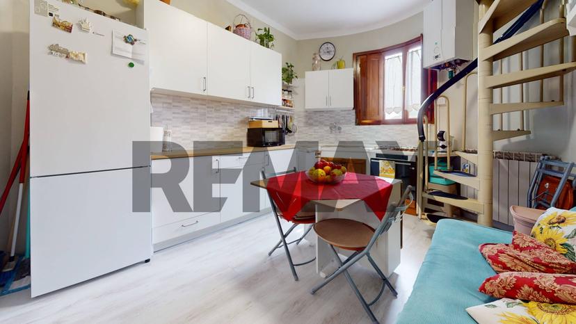 Bilocale in Via Aurelia 250, Viareggio