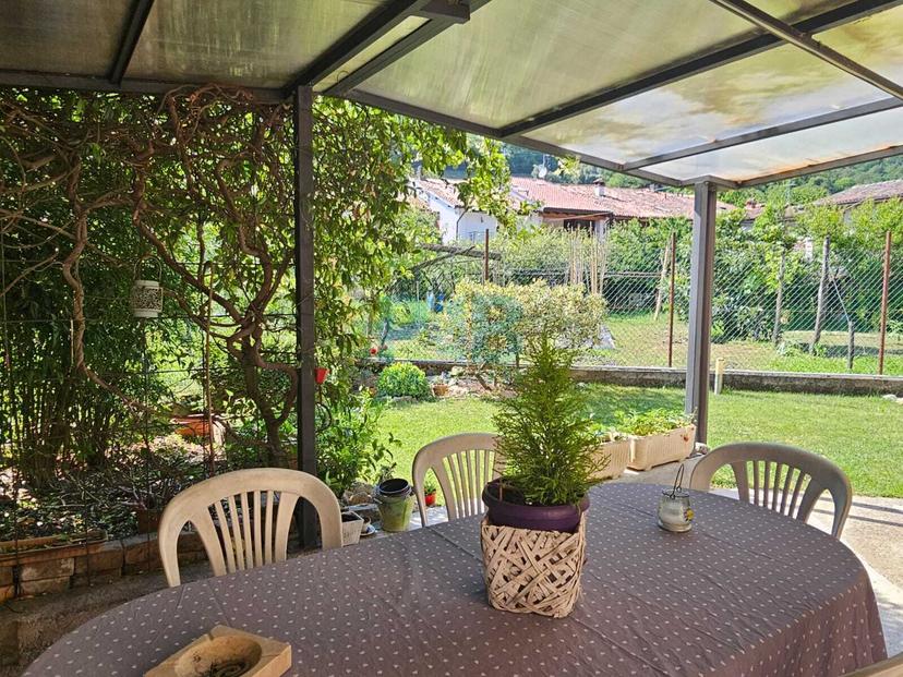 Villa in Via Monteclana 107, Nave — foto 2 di 5