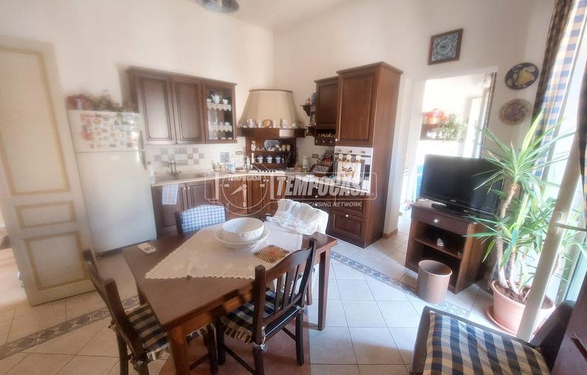 Appartamento in Via Ugo di Sant'Onofrio, Barcellona Pozzo di Gotto — foto 4 di 5
