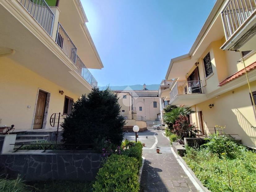 Villa a schiera in Vico Parrocchia 7, San Felice a Cancello — foto 2 di 5